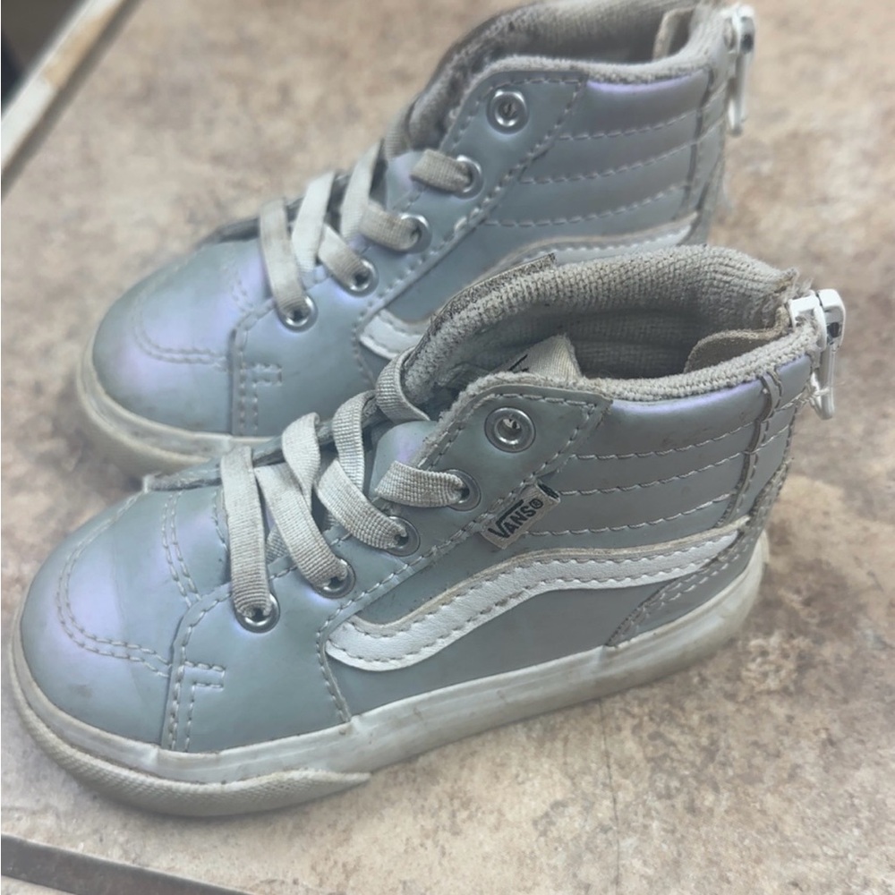 Vans little girls pHigh-Top Sneakers - Light Gray
